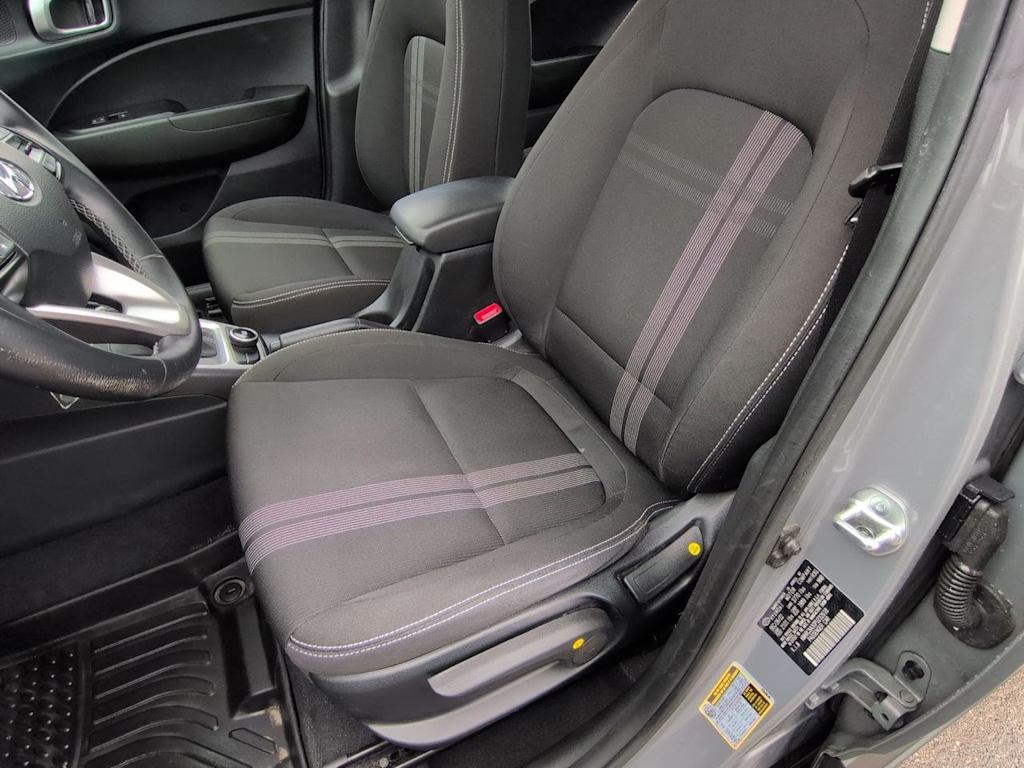 Thumbnail: 2023 Hyundai Venue - 11