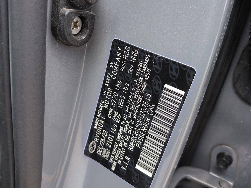 Thumbnail: 2023 Hyundai Venue - 19