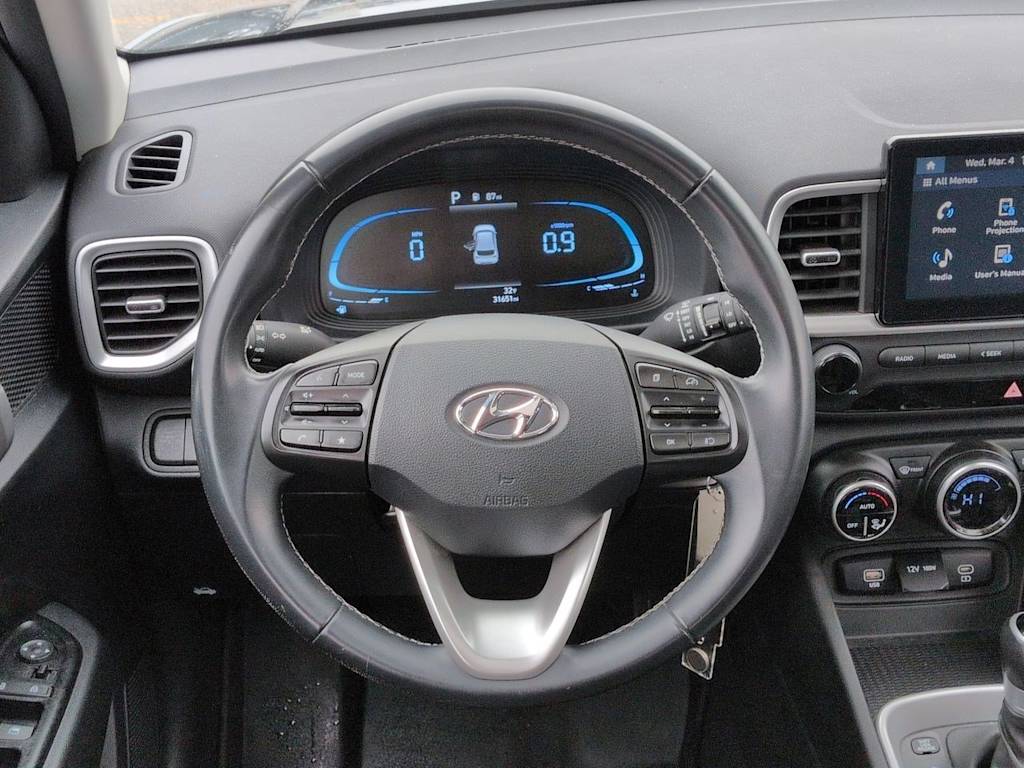 Thumbnail: 2023 Hyundai Venue - 14