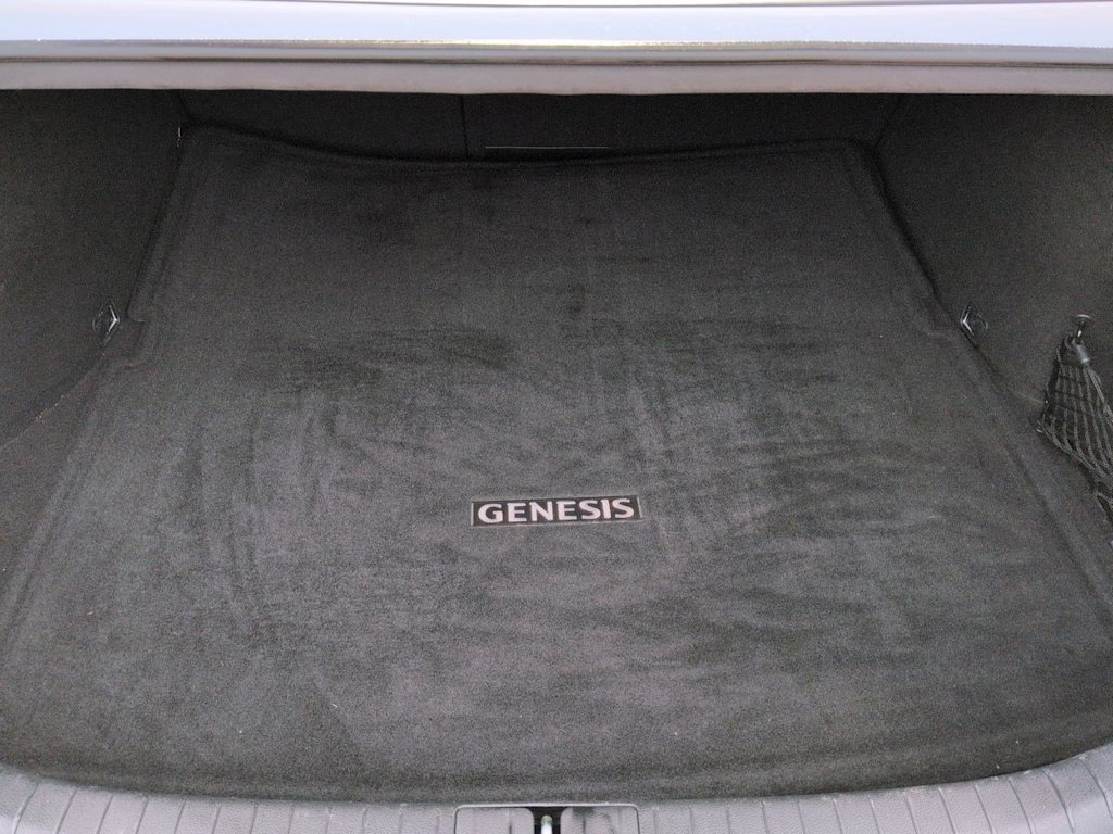 Thumbnail: 2019 Genesis G70 - 18