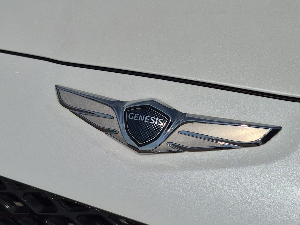 Thumbnail: 2023 Genesis G70 - 3