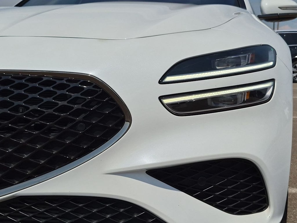 Thumbnail: 2023 Genesis G70 - 16