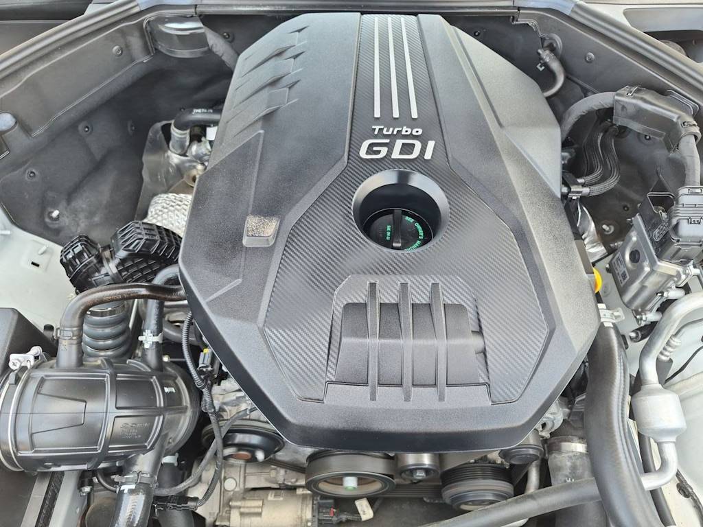 Thumbnail: 2023 Genesis G70 - 5