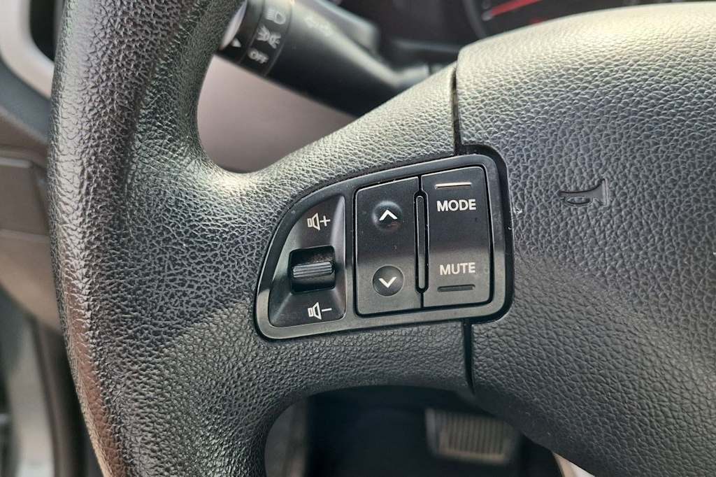 Thumbnail: 2015 Kia Sportage - 29