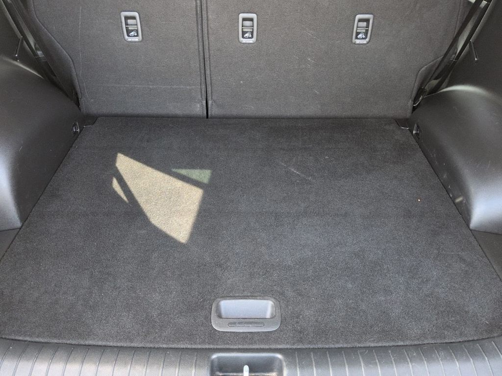 Thumbnail: 2021 Kia Sportage - 18