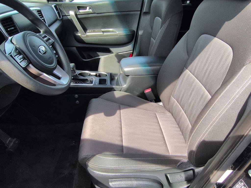 Thumbnail: 2021 Kia Sportage - 11