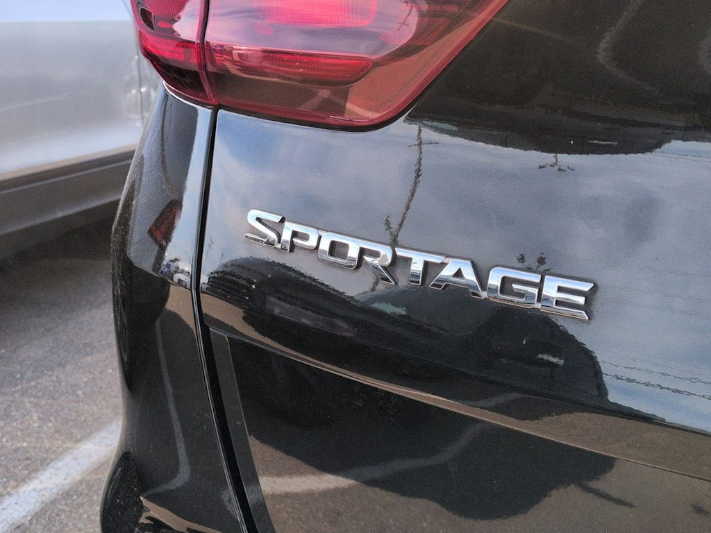 Thumbnail: 2021 Kia Sportage - 25