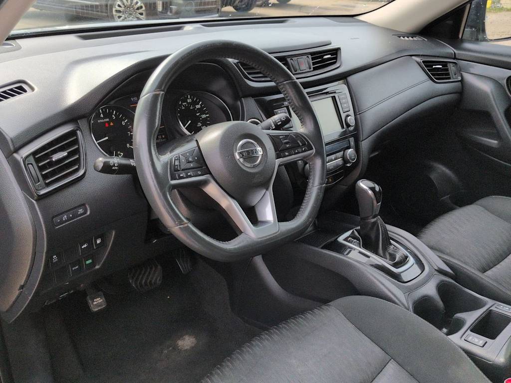 Thumbnail: 2018 Nissan Rogue - 2