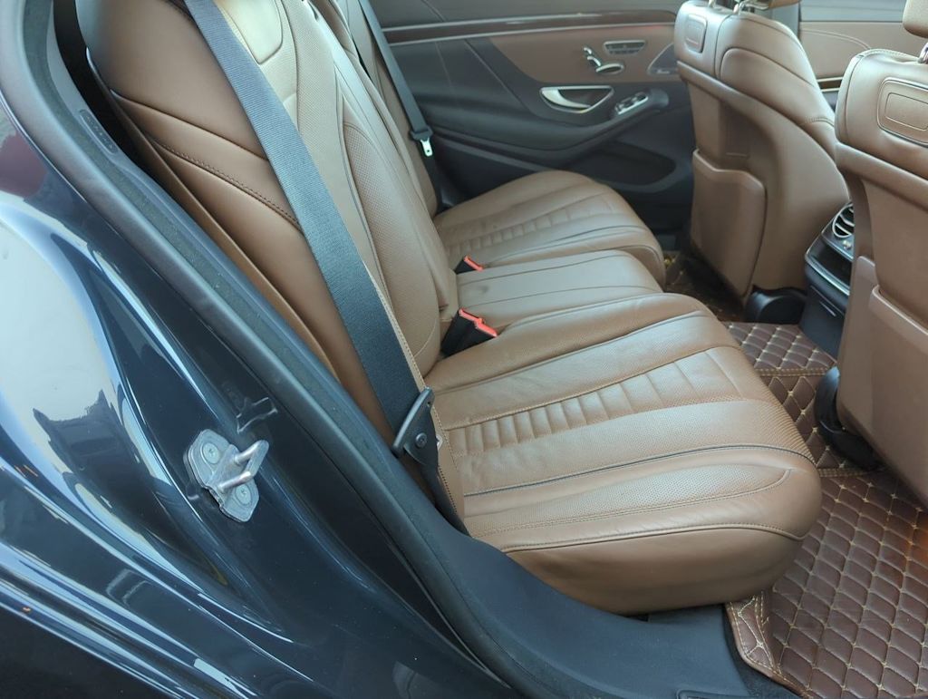 2019 Mercedes-Benz S-Class S 560 11