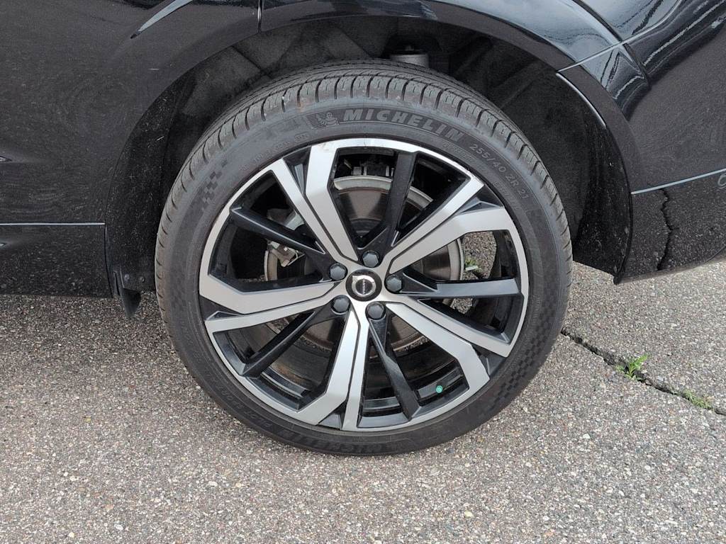 Thumbnail: 2022 Volvo XC60 - 7