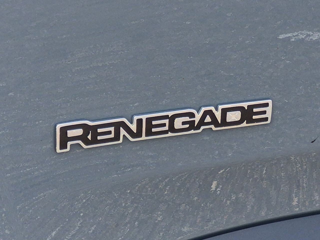 Thumbnail: 2018 Jeep Renegade - 25