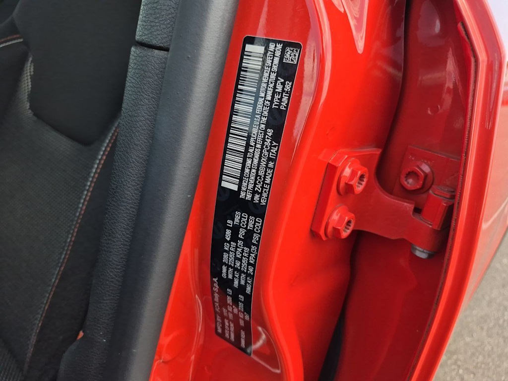 Thumbnail: 2016 Jeep Renegade - 20