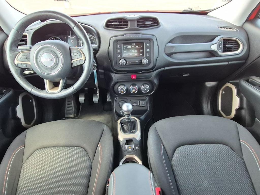 Thumbnail: 2016 Jeep Renegade - 10
