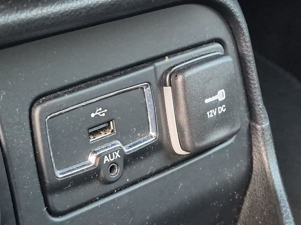 Thumbnail: 2016 Jeep Renegade - 35
