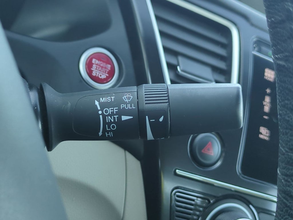 Thumbnail: 2014 Honda Civic - 32