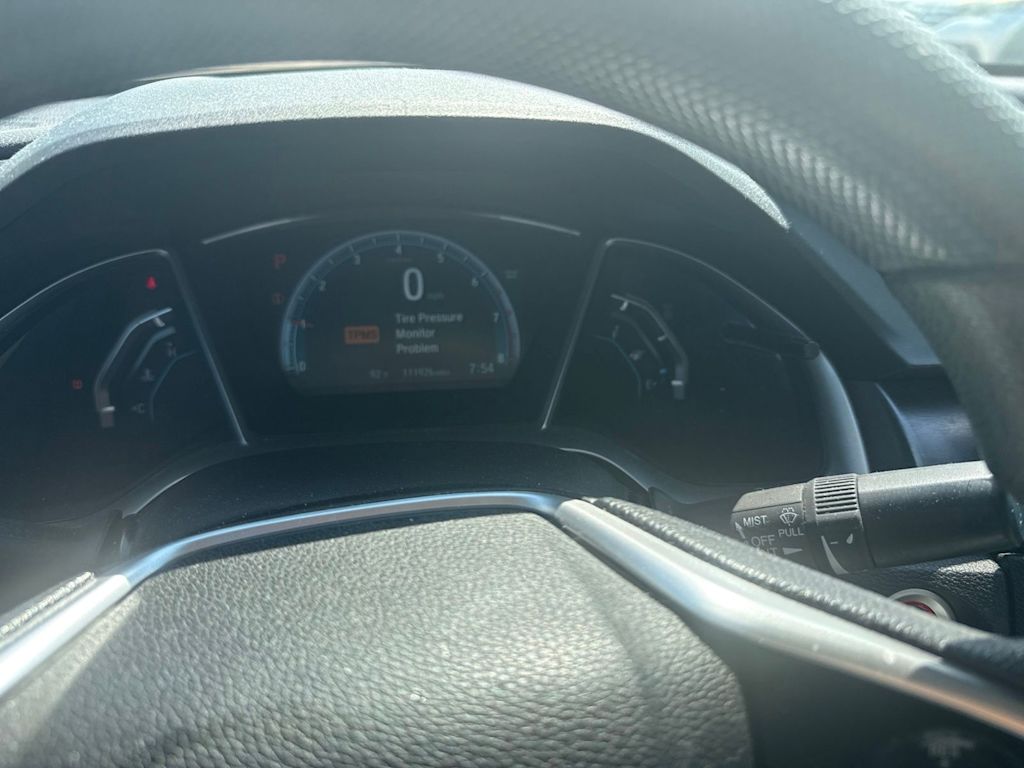 Thumbnail: 2016 Honda Civic - 12