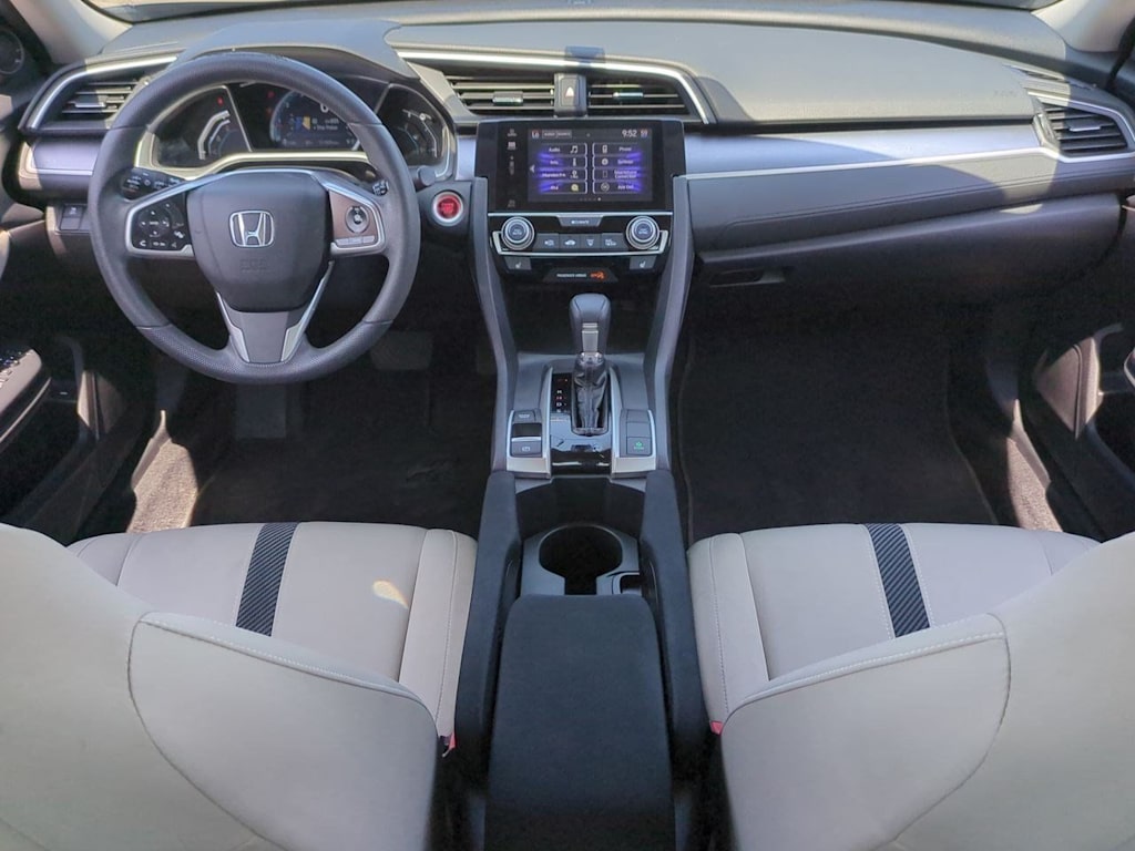 Thumbnail: 2016 Honda Civic - 9