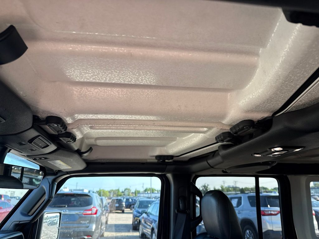 Thumbnail: 2023 Jeep Wrangler - 19