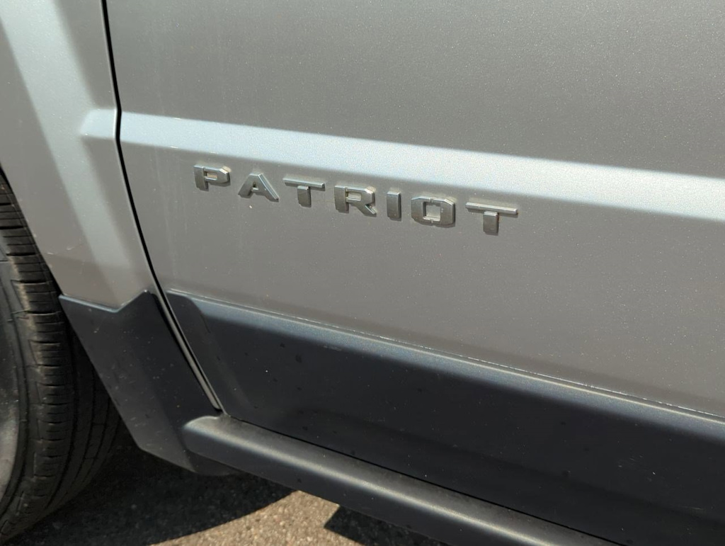 2016 Jeep Patriot Sport 7