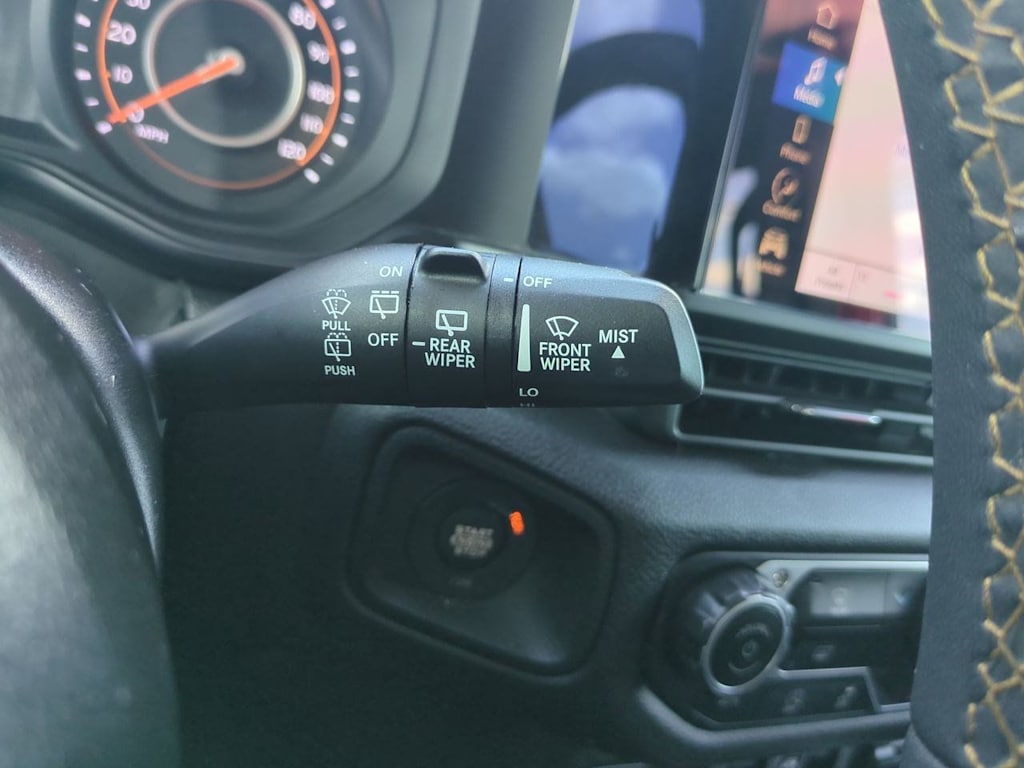 Thumbnail: 2024 Jeep Wrangler - 30