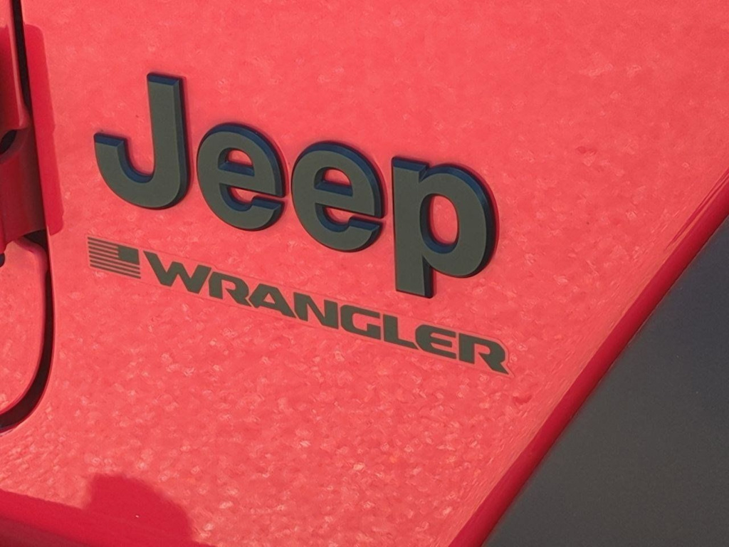 Thumbnail: 2024 Jeep Wrangler - 24