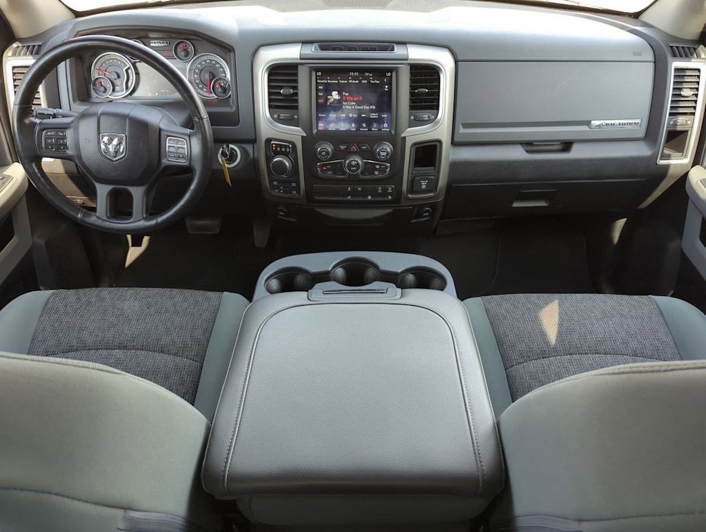 2018 RAM 1500 SLT 9