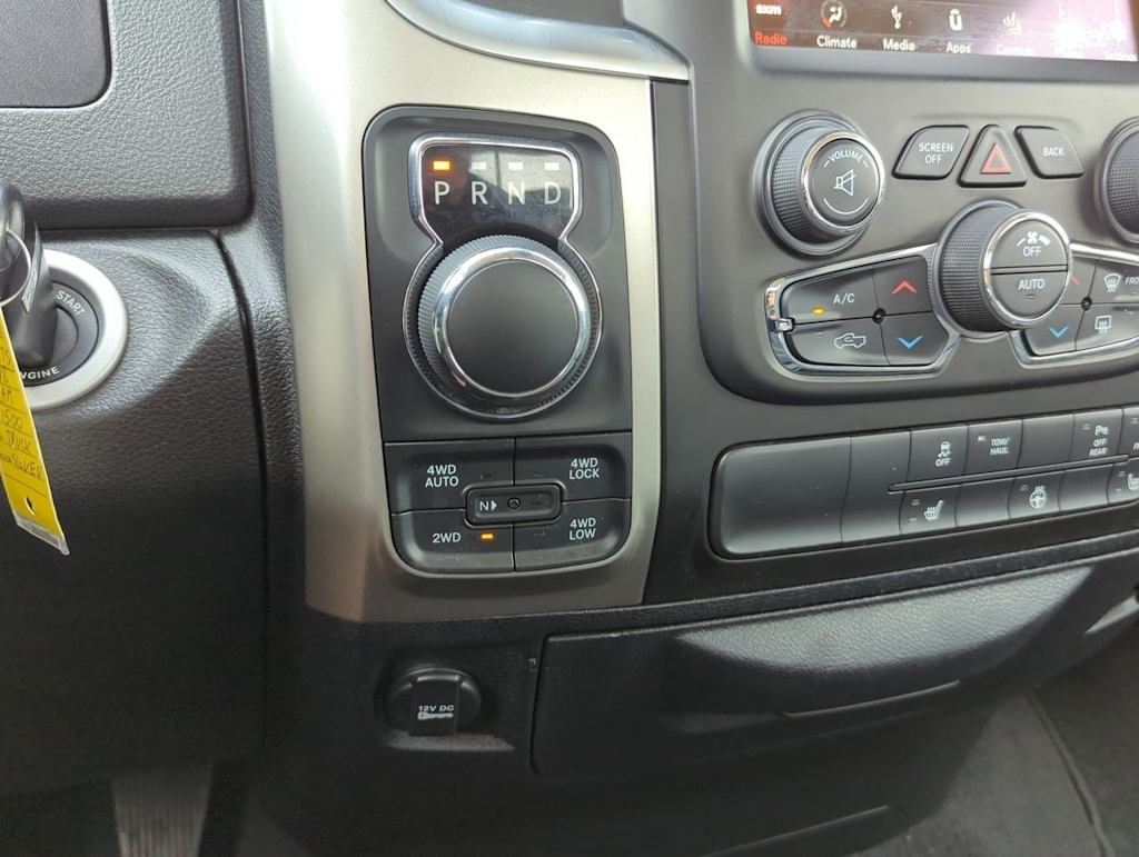 2018 RAM 1500 SLT 33
