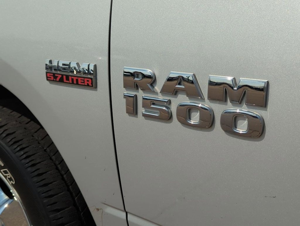 2018 RAM 1500 SLT 23