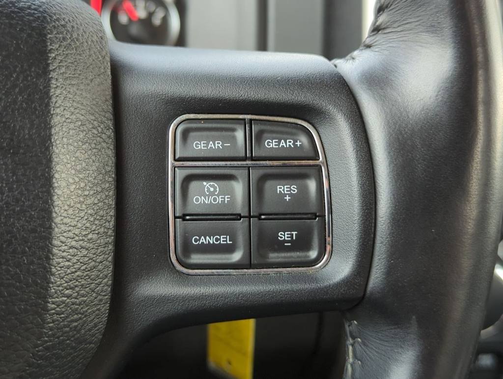 2018 RAM 1500 SLT 28