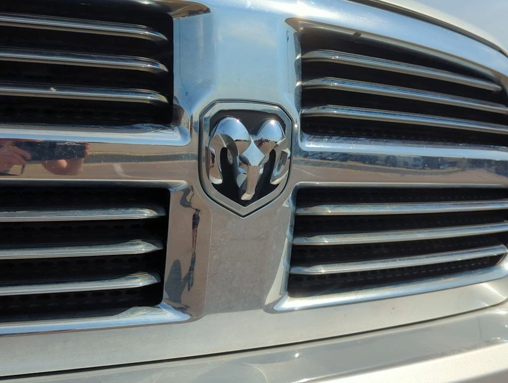 2018 RAM 1500 SLT 7