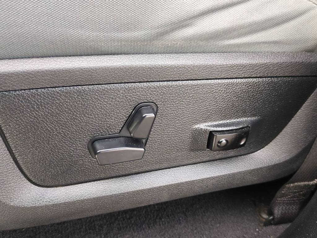 Thumbnail: 2017 RAM 1500 - 25