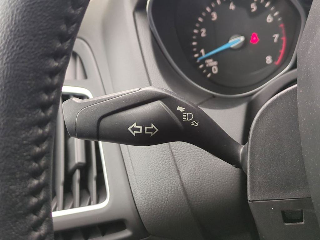 Thumbnail: 2018 Ford Focus - 33