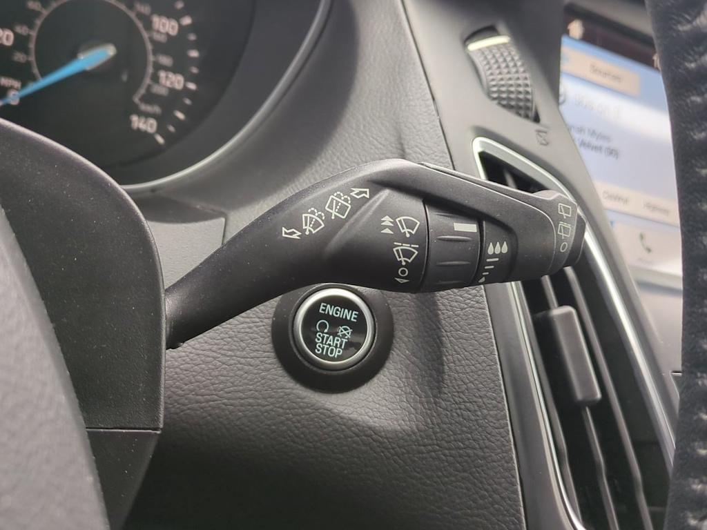 Thumbnail: 2018 Ford Focus - 32