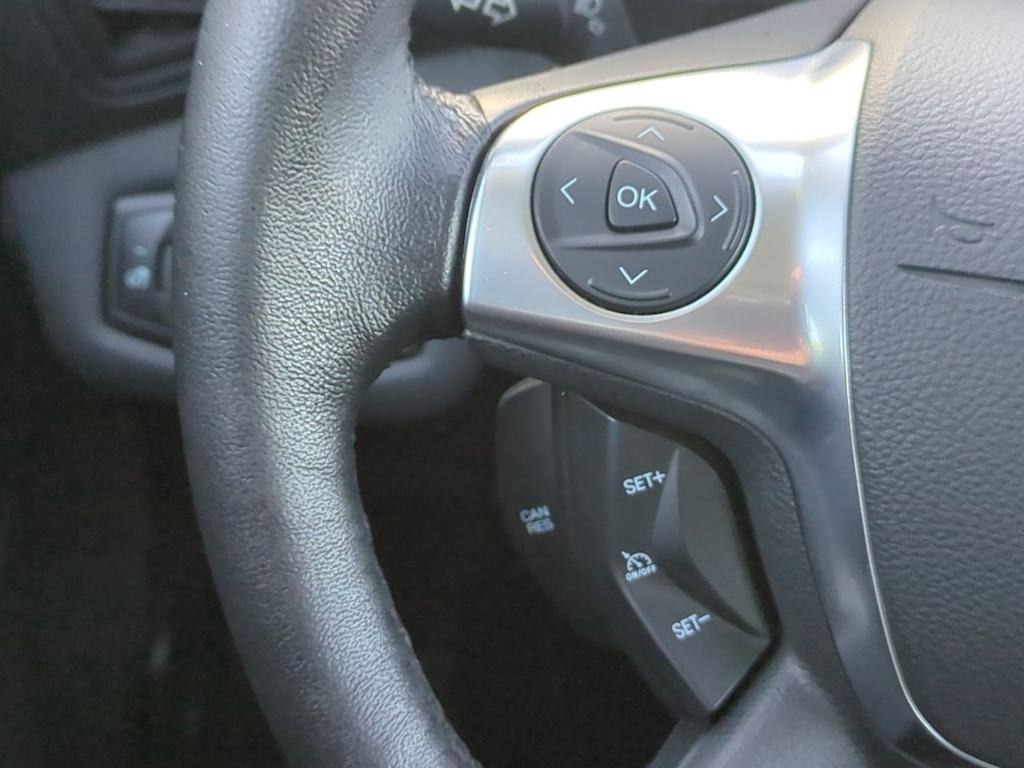 Thumbnail: 2016 Ford C-Max - 28