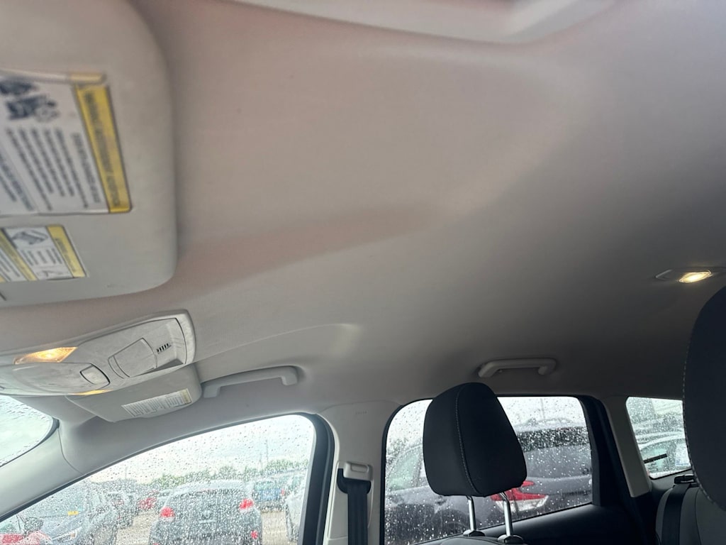 Thumbnail: 2016 Ford Escape - 21