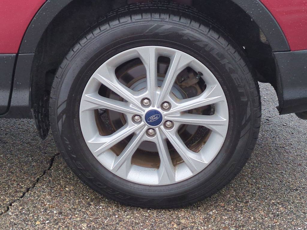 Thumbnail: 2019 Ford Escape - 8