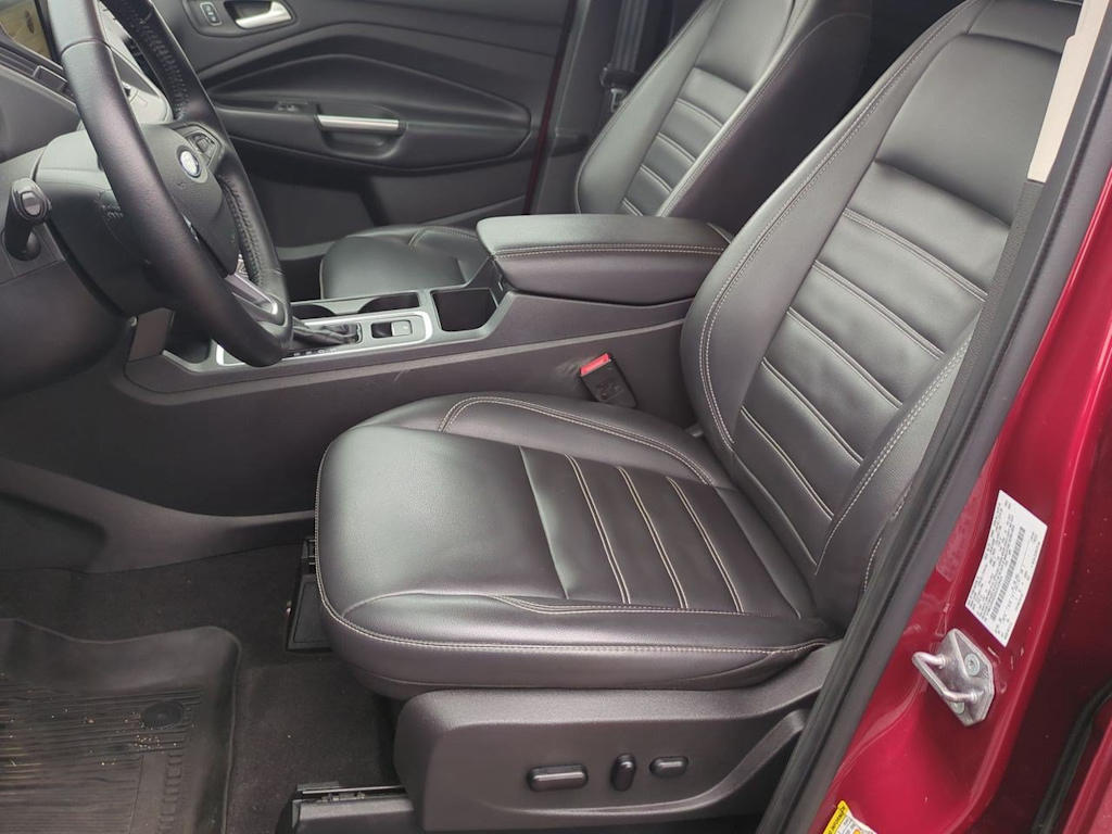 Thumbnail: 2019 Ford Escape - 10