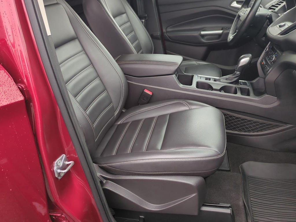 Thumbnail: 2019 Ford Escape - 30