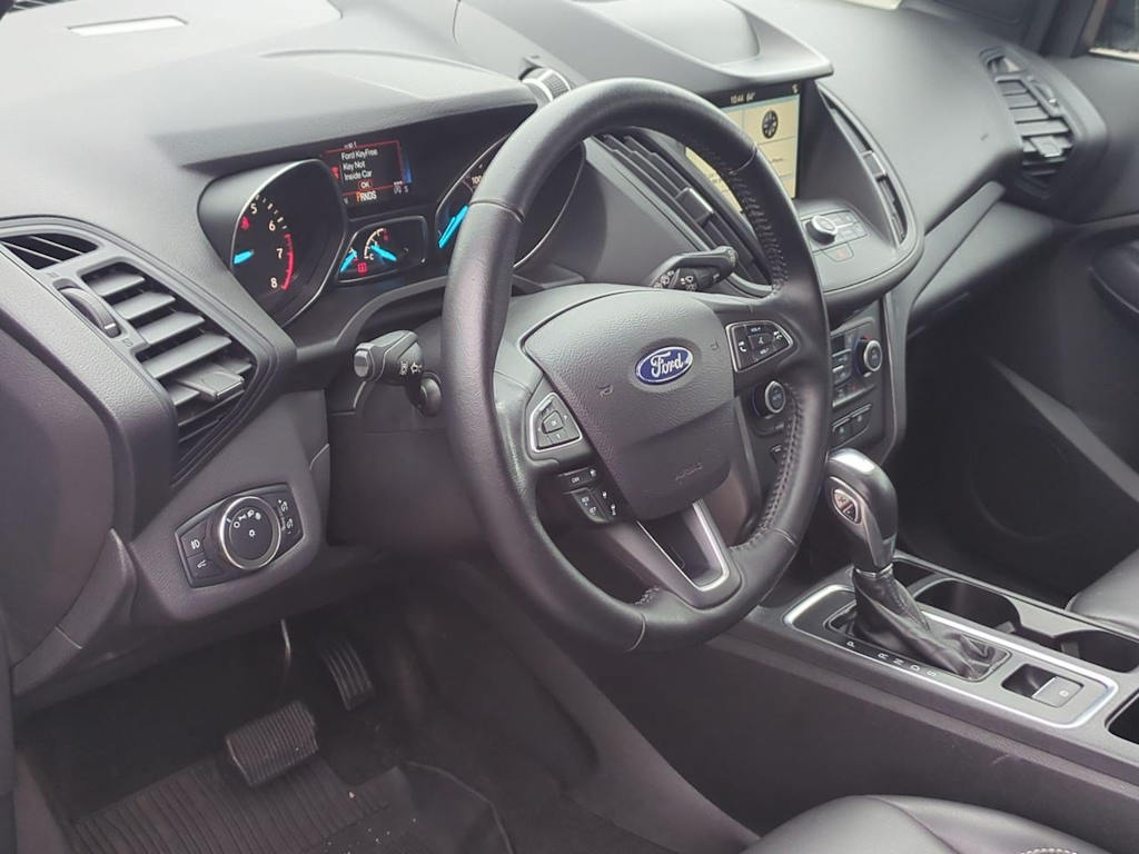 Thumbnail: 2019 Ford Escape - 2