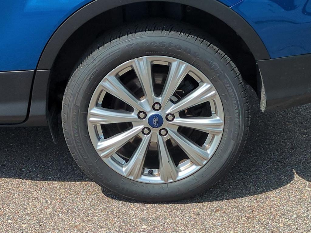 Thumbnail: 2017 Ford Escape - 8