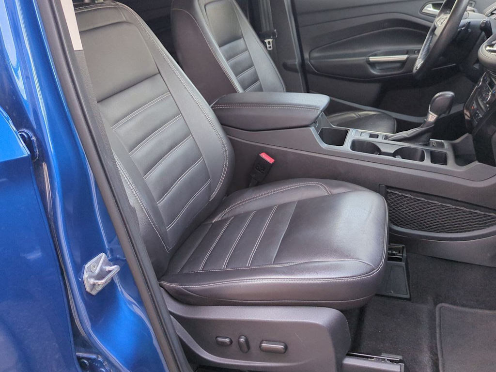 Thumbnail: 2017 Ford Escape - 27