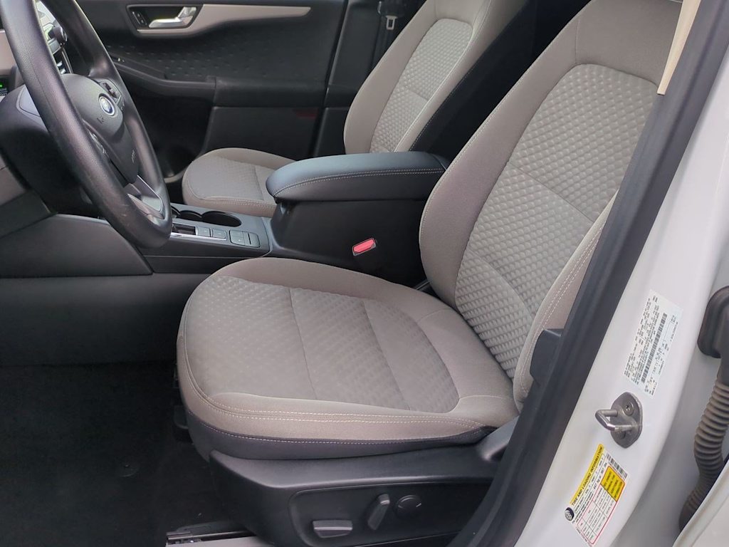 Thumbnail: 2020 Ford Escape - 10