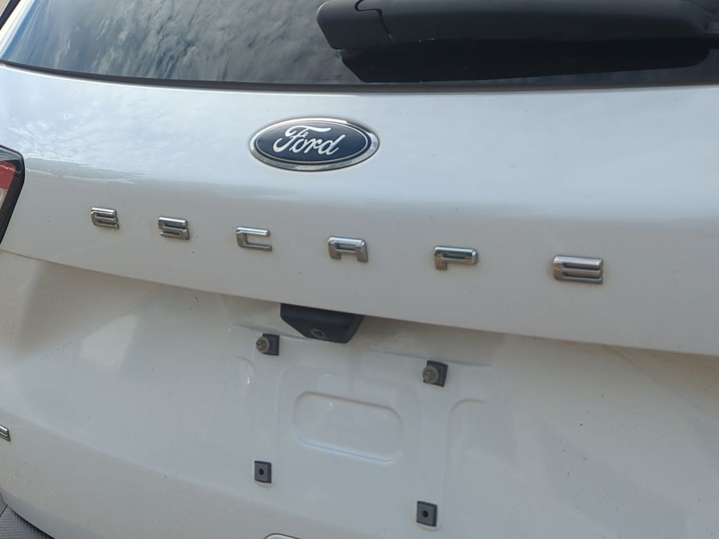 Thumbnail: 2020 Ford Escape - 24