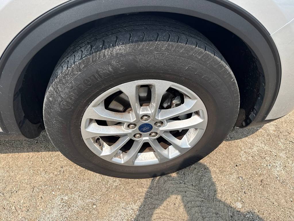 Thumbnail: 2020 Ford Escape - 8