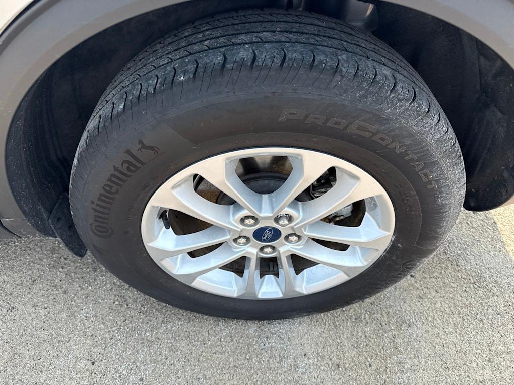 Thumbnail: 2020 Ford Escape - 18