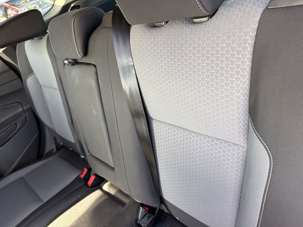 Thumbnail: 2019 Ford Escape - 10