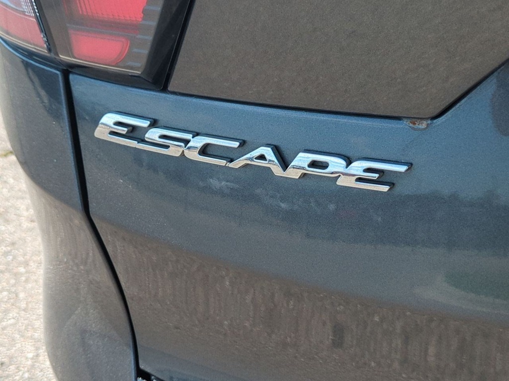 Thumbnail: 2018 Ford Escape - 24