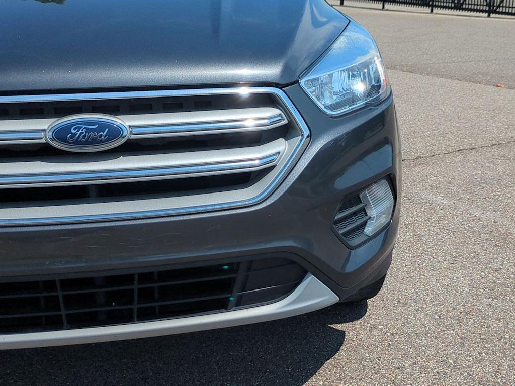 Thumbnail: 2018 Ford Escape - 23