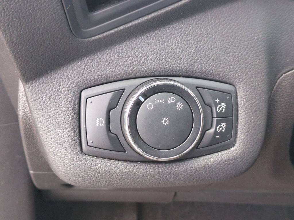 Thumbnail: 2014 Ford Escape - 35