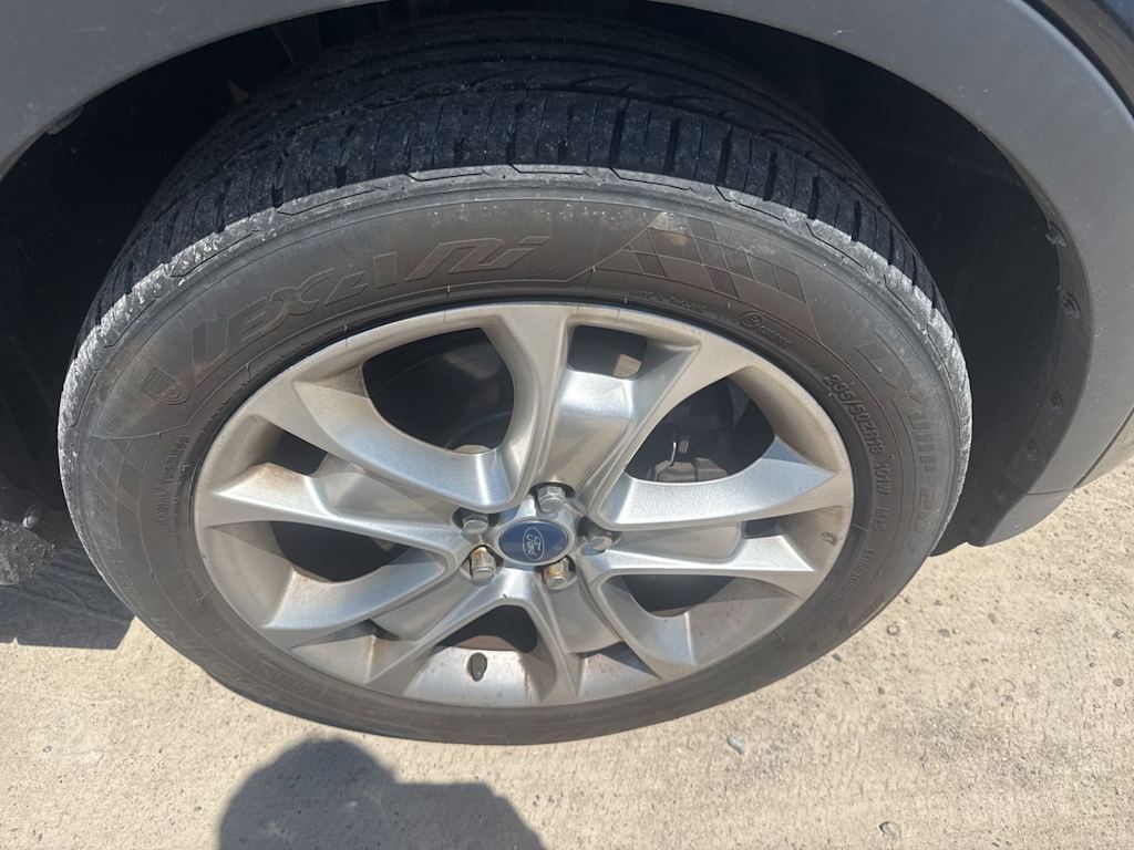 Thumbnail: 2013 Ford Escape - 8
